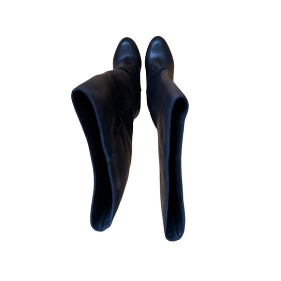Topshop Black Leather and Suede Ballure Knee High Heeled Boots - Picture 3 of 8